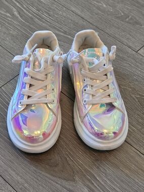 Lola + The Boys Iridescent Holographic Sneakers - White